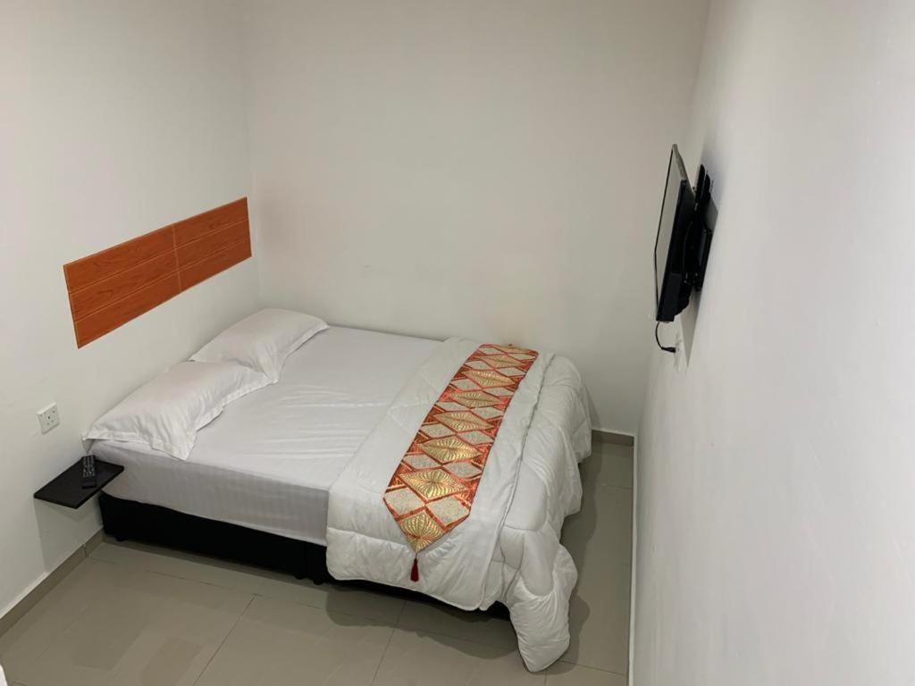 Orange Villa Hotel Near Palm Mall Seremban Exterior photo