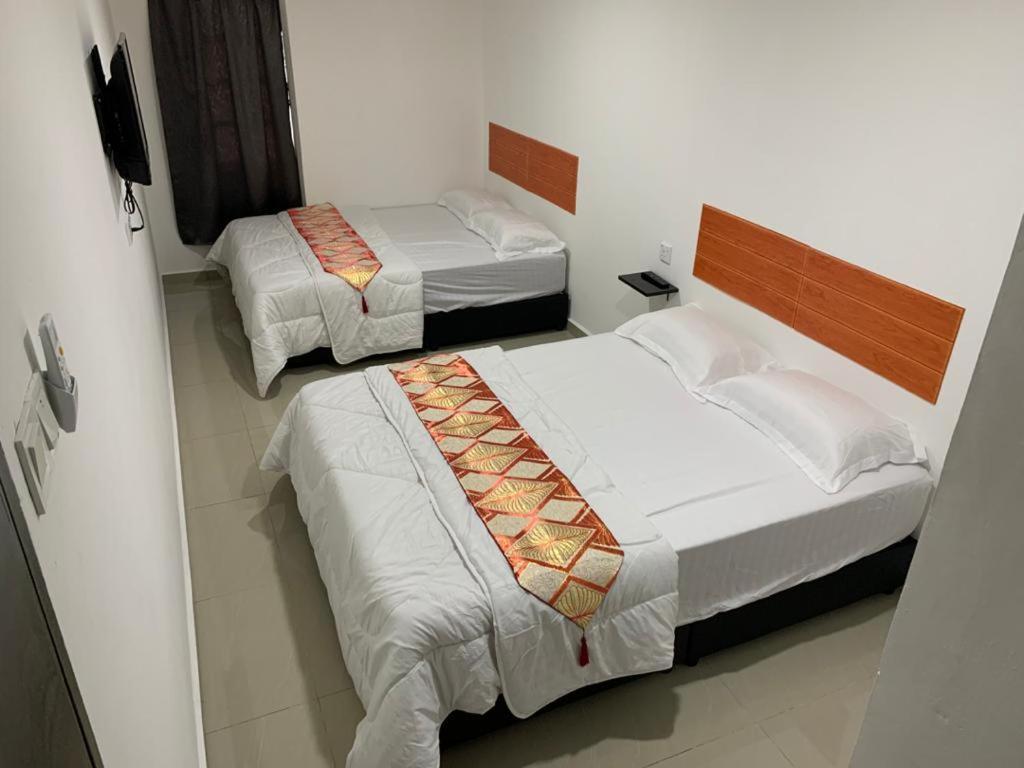 Orange Villa Hotel Near Palm Mall Seremban Exterior photo